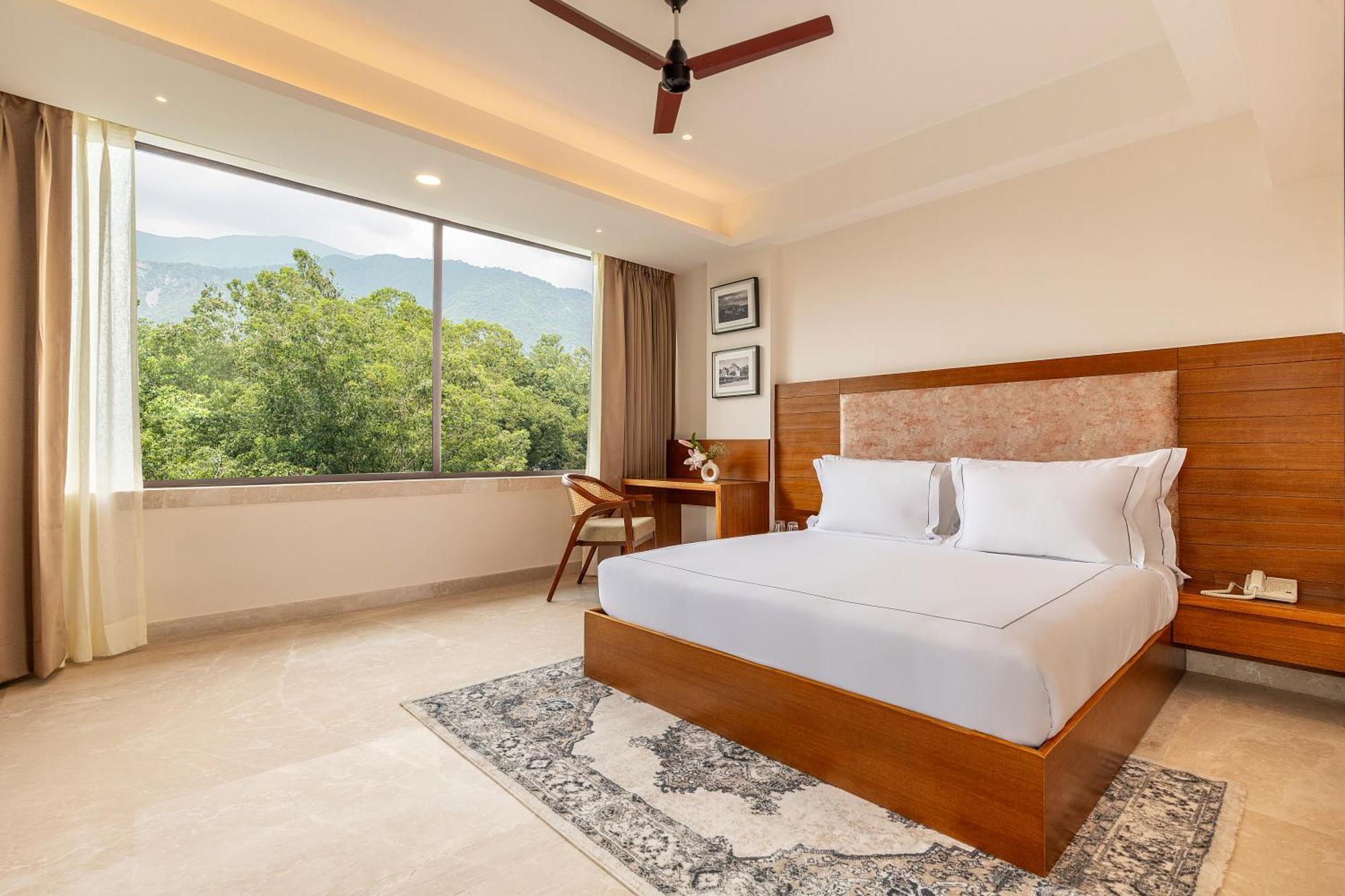 Hotel The Prominence Mussoorie Road Dehradun Exterior foto